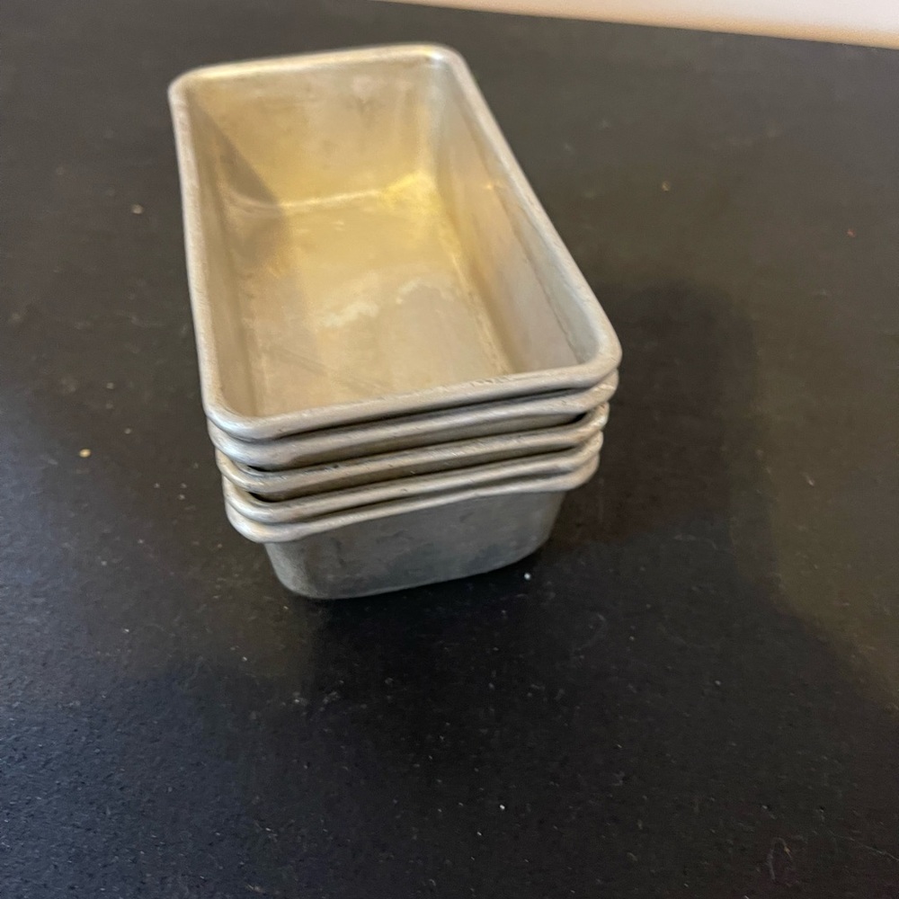 5 Vintage Aluminum Mini Baking Loaf Pans Small Stacking Cake Dessert Bakers Oven - Picture 6 of 6